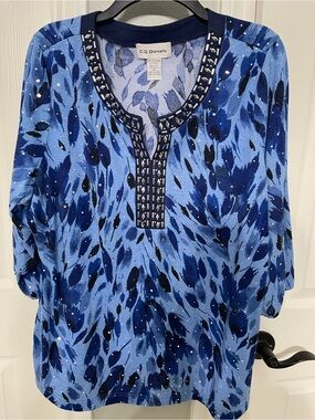 Blue Patterned Split-Neck Women's Top